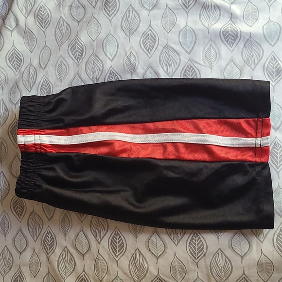 NWT 2T Basketball Jersey & Shorts Set - Picture 6 of 6